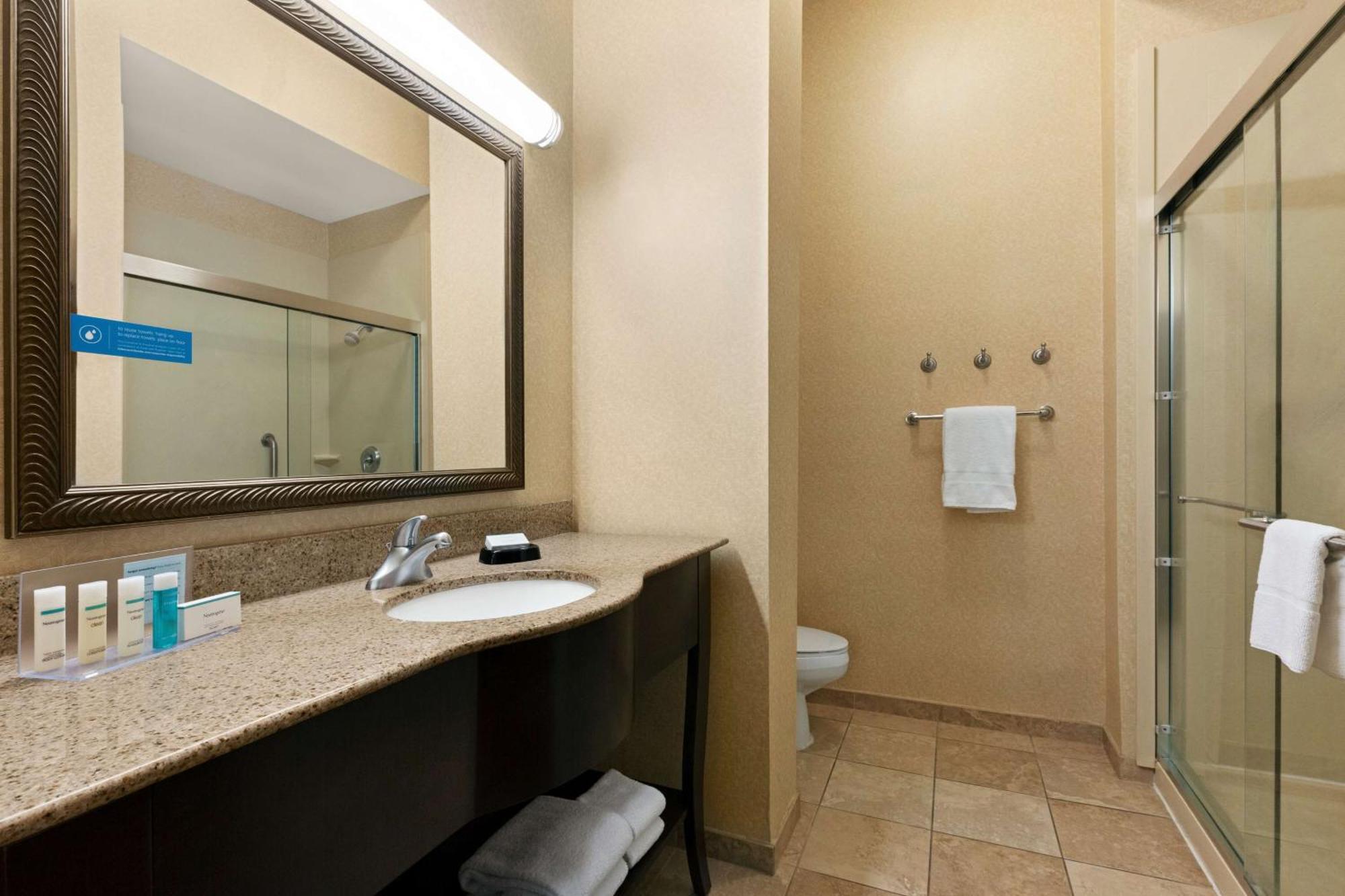 Hampton Inn & Suites Atlanta Airport West Camp Creek Pkwy カレッジパーク エクステリア 写真